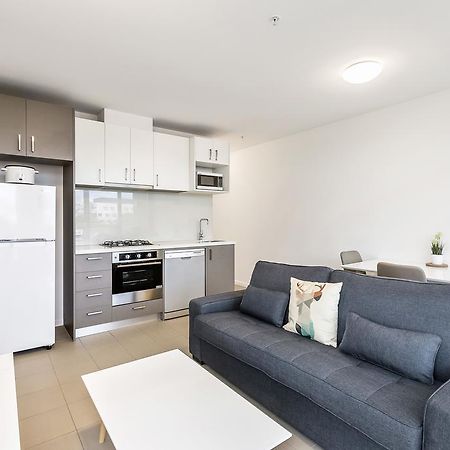 Poplar Sanctuary Apartments Мельбурн Екстер'єр фото