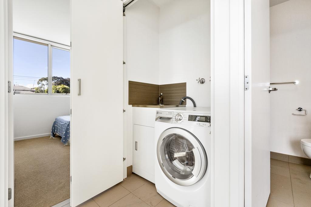 Poplar Sanctuary Apartments Мельбурн Екстер'єр фото