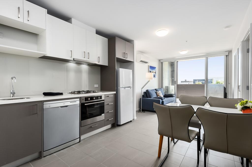 Poplar Sanctuary Apartments Мельбурн Екстер'єр фото