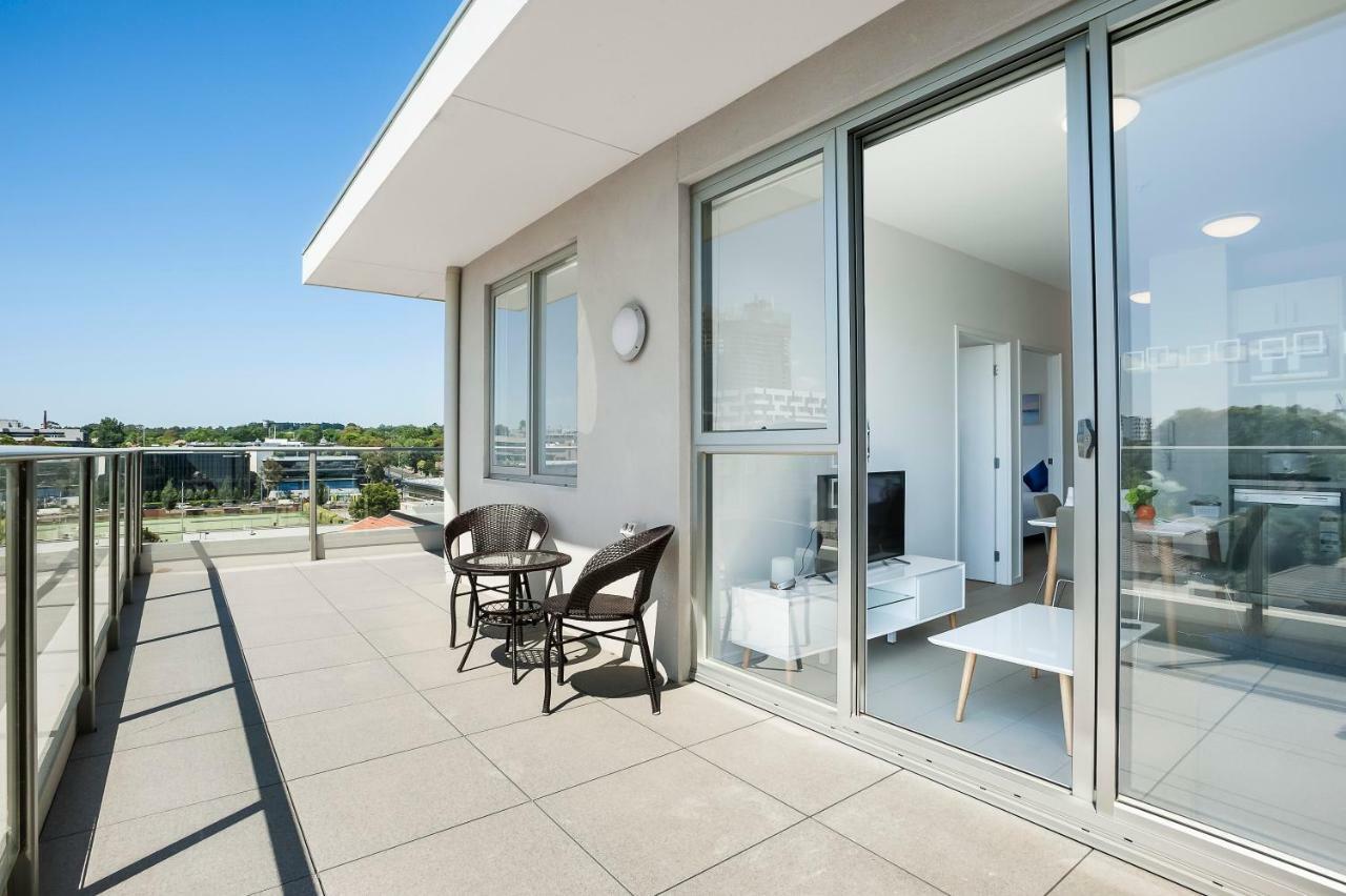 Poplar Sanctuary Apartments Мельбурн Екстер'єр фото